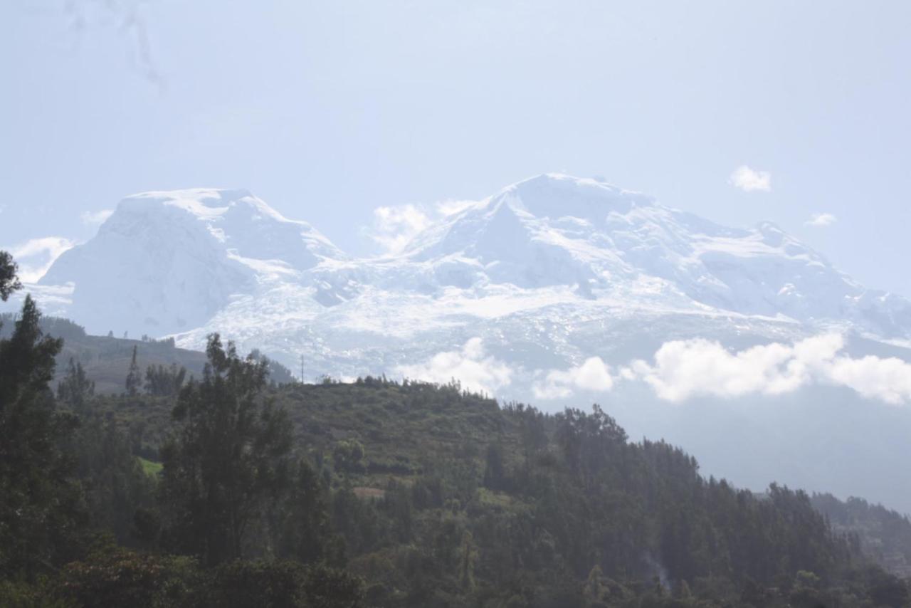 Huascaran Inn Mancos Buitenkant foto