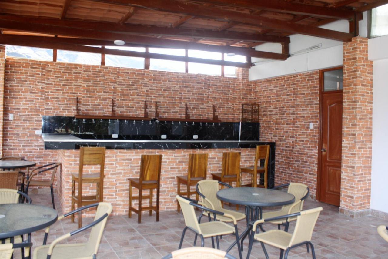 Huascaran Inn Mancos Buitenkant foto
