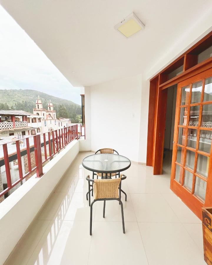 Huascaran Inn Mancos Buitenkant foto